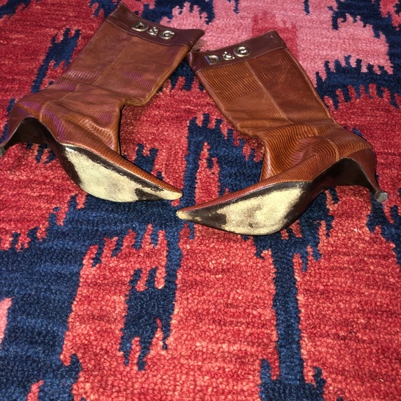 Dolce and Gabbana kitten heal calf boots - Picture 3 of 7